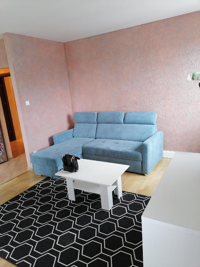Апартаменты Apartament Luxbibi Жешув Экстерьер фото